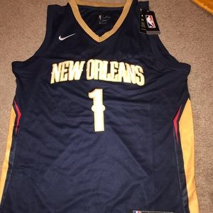 Zion Williamson Jersey M